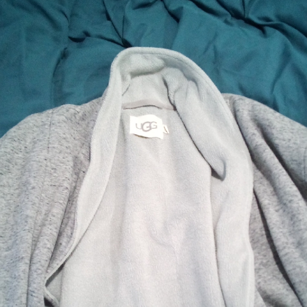 UGG Light Gray Hooded Wrap